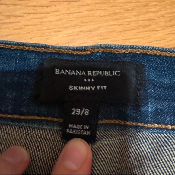Banana Republic Factory Mid-rise Skinny Jean - Picture 2 of 4